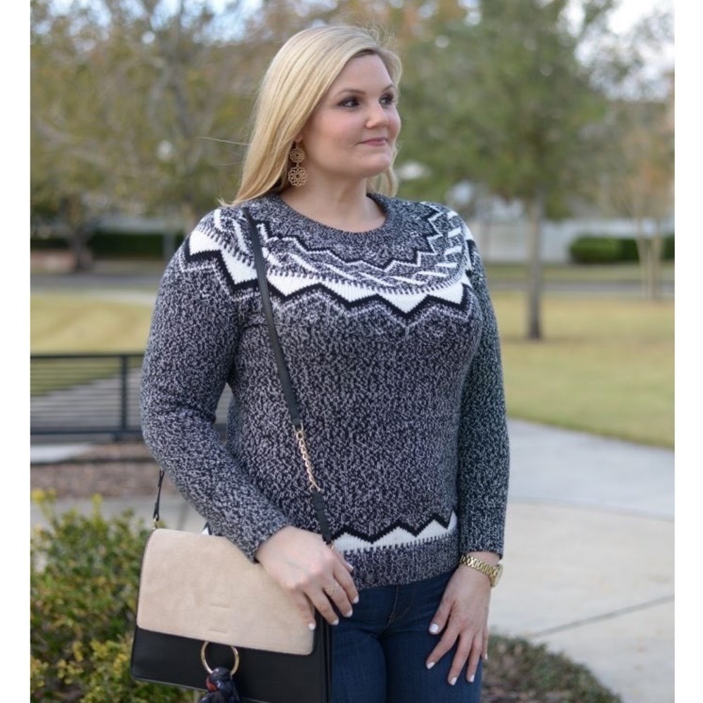 Old Navy Women's Fair Isle Knit Sweater Black White XXL Cozy Winter Pullover 2X